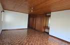 5 Bed Townhouse with En Suite at Brookside Drive - 6