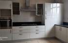 3 Bed Apartment with En Suite in Parklands - 17