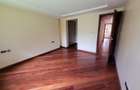 5 Bed Villa with En Suite in Lavington - 10