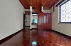 6 Bed Townhouse with En Suite at Kilimani Road - 10