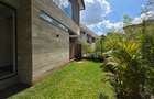 5 Bed Villa with En Suite in Westlands Area - 15