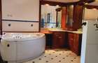 5 Bed Villa with En Suite at Hardy - 13
