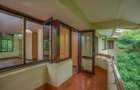 4 Bed Apartment in Riverside - 4