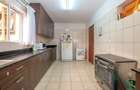 3 Bed Apartment with En Suite in Lavington - 5