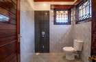 6 Bed House with En Suite in Karen - 10