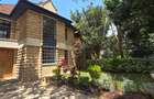 5 Bed Townhouse with En Suite at Lavington Green - 2