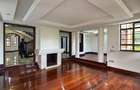 5 Bed House with En Suite in Runda - 9