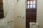 4 Bed House with En Suite in Rosslyn - 9