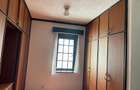 4 Bed House with En Suite in Riverside - 12