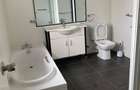 4 Bed House with En Suite in Spring Valley - 17