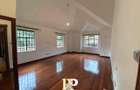 4 Bed Townhouse with En Suite in Spring Valley - 5