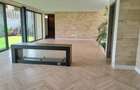 5 Bed Townhouse with En Suite in Brookside - 4