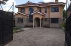 4 Bed Townhouse with En Suite in Ngong - 2