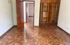 4 Bed Townhouse with En Suite in Lavington - 17