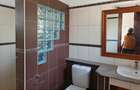 5 Bed Townhouse with En Suite in Spring Valley - 15