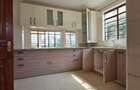 4 Bed Townhouse with En Suite in Kiambu Road - 9