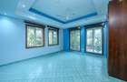 6 Bed House with En Suite in Kizingo - 5