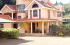 5 Bed Villa with En Suite at Lavington - 1