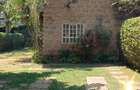 1 Bed House with Garden in Lavington - 1