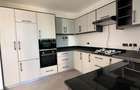 2 Bed Apartment with En Suite in Westlands Area - 11