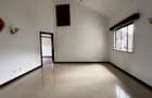 4 Bed Townhouse with En Suite in Brookside - 11