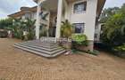Furnished 2 Bed Apartment with En Suite in Nyari - 15
