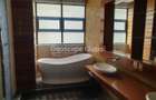 4 Bed House with En Suite in Westlands Area - 5