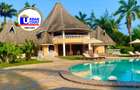 6 Bed Villa with En Suite in Diani - 5