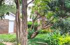 4 Bed House with En Suite at Lavington - 1