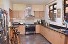 4 Bed House with En Suite in Lavington - 4