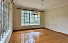 4 Bed Townhouse with Walk In Closet at Near The Hub Mall - 13
