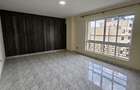 4 Bed Apartment with En Suite in Parklands - 6