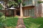 5 Bed Townhouse with En Suite at Convent Drive - 1