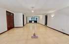 3 Bed Apartment with En Suite at Riverside Drive - 2