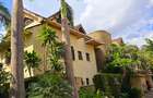 5 Bed Townhouse with En Suite at Lavington Green - 2