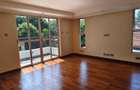 5 Bed Townhouse with En Suite in Lavington - 15