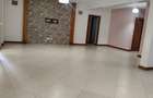 4 Bed Apartment with En Suite at Parklands - 5