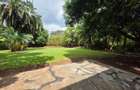 4 Bed Villa with En Suite at Hillview - 16