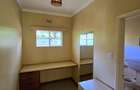 4 Bed House with En Suite in Runda - 10