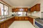 4 Bed Apartment with En Suite in Kizingo - 5