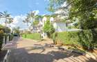 4 Bed Townhouse with En Suite at Lavington Green - 16