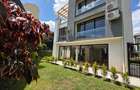 5 Bed Townhouse with En Suite at Lavington Green - 4