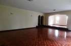 4 Bed Townhouse with En Suite at Lavington - 10
