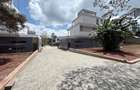 5 Bed Townhouse with En Suite in Karen - 8