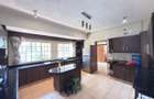 5 Bed House with En Suite in Nyari - 9