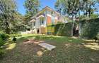 5 Bed Townhouse in Rosslyn - 19