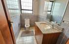 4 Bed Townhouse with En Suite at Runda - 11