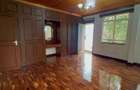 5 Bed House with En Suite in Runda - 9