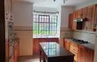 4 Bed Villa with En Suite in Spring Valley - 7