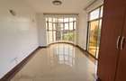 3 Bed Apartment with En Suite in Lavington - 4